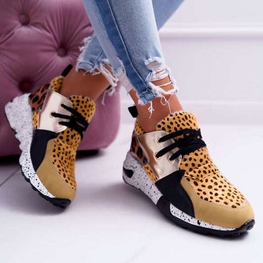 Kalli Leopard Kicks